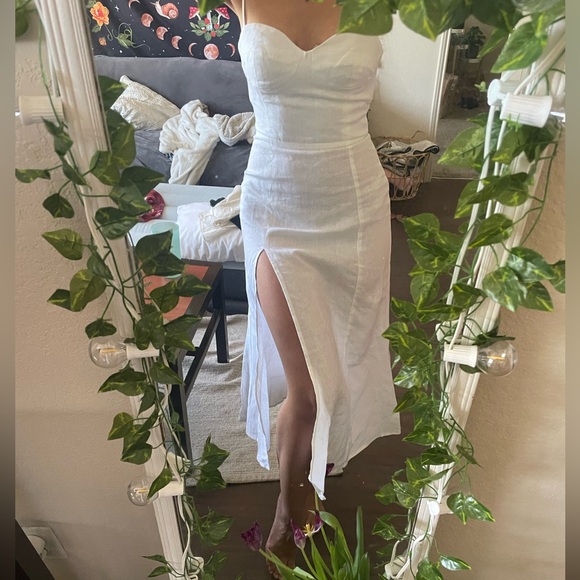 Reformation Nebraska Linen Dress - Picture 4 of 6